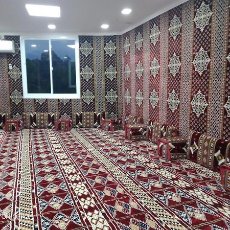 Villa Zamrud Avane Sampal Εξωτερικό φωτογραφία